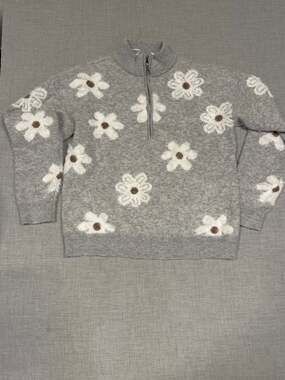 Flamingals Floral Pattern Quarter-Zip Fuzzy Sweater